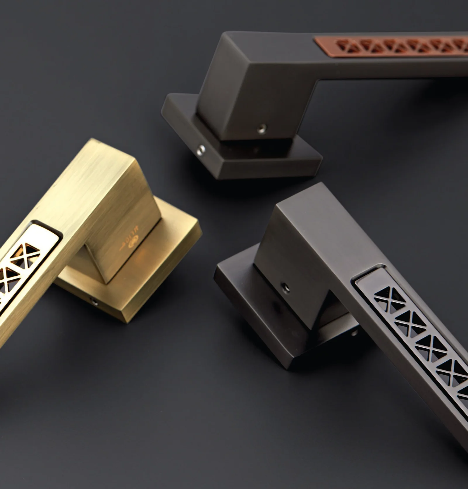 Decorative Handles — image 3